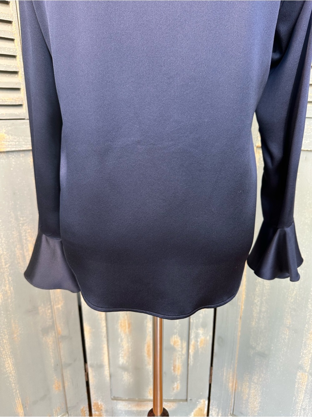 Ralph Lauren Vintage Silk Ruffled Blouse Icon Navy Sz 8 - Picture 12 of 15